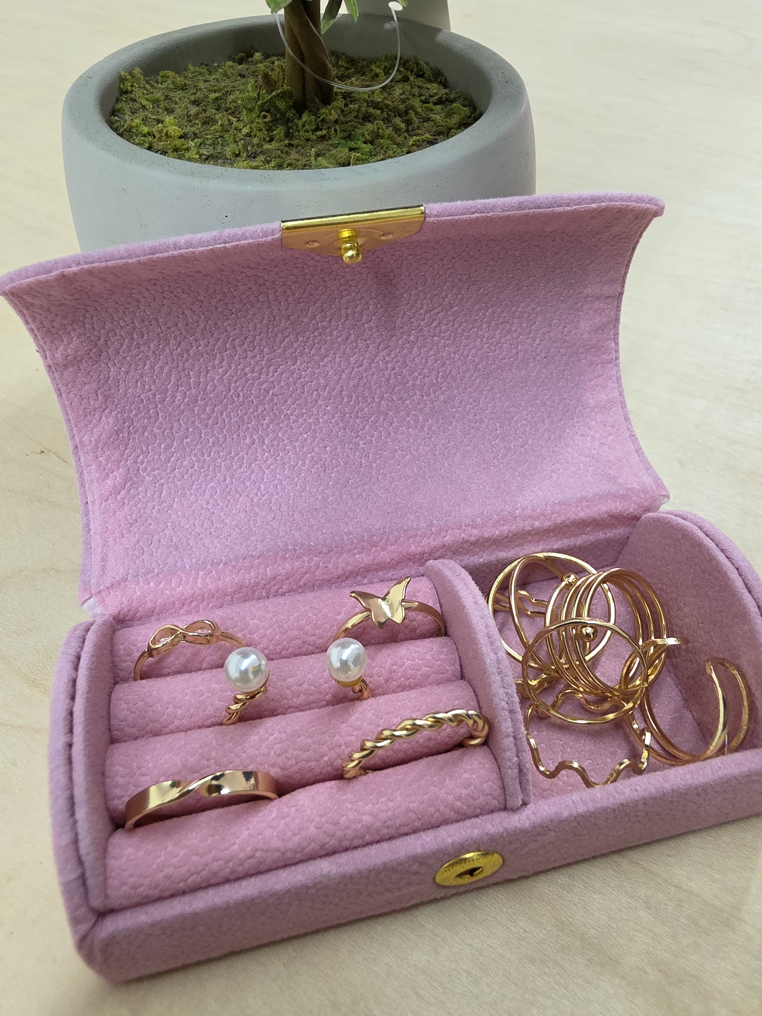 Velvet Ring Holder Jewelry Box